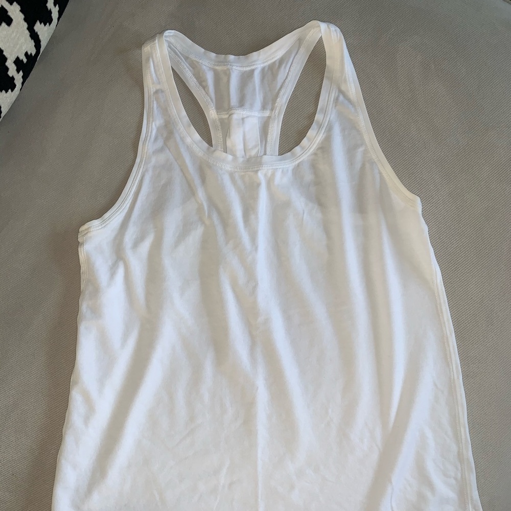 Lulu Lemmon tank top